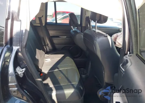 2016 Jeep Compass High Altitude Edition из США, поврежденный, VIN 1C4NJCEA2GD536084